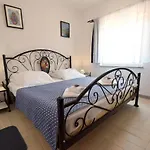Apartment Dunja Malinska