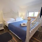 Apartment Dunja Malinska