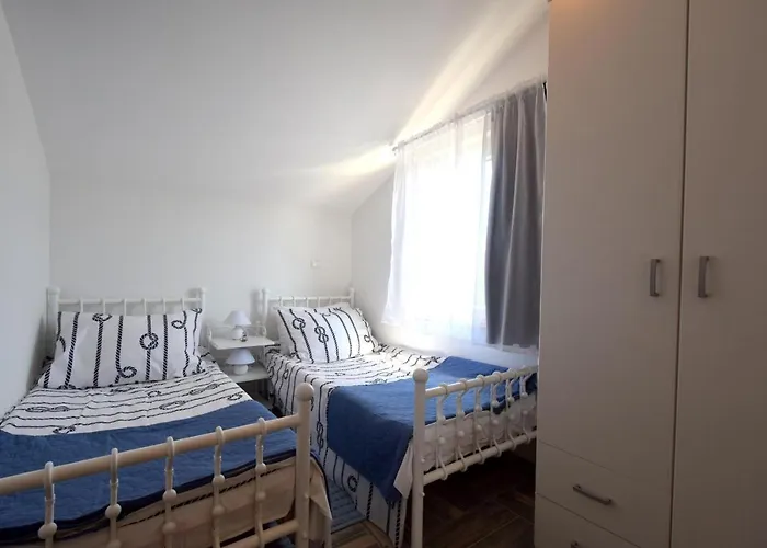 Dunja *
